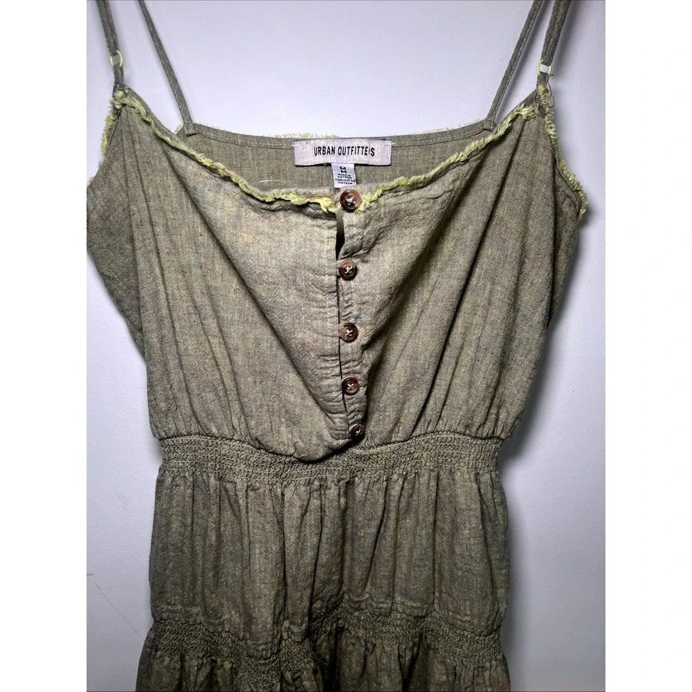 Urban Outfitters Linen Blend Midi Dress Sage Olive Green Smocked Button Front M - Picture 5 of 13